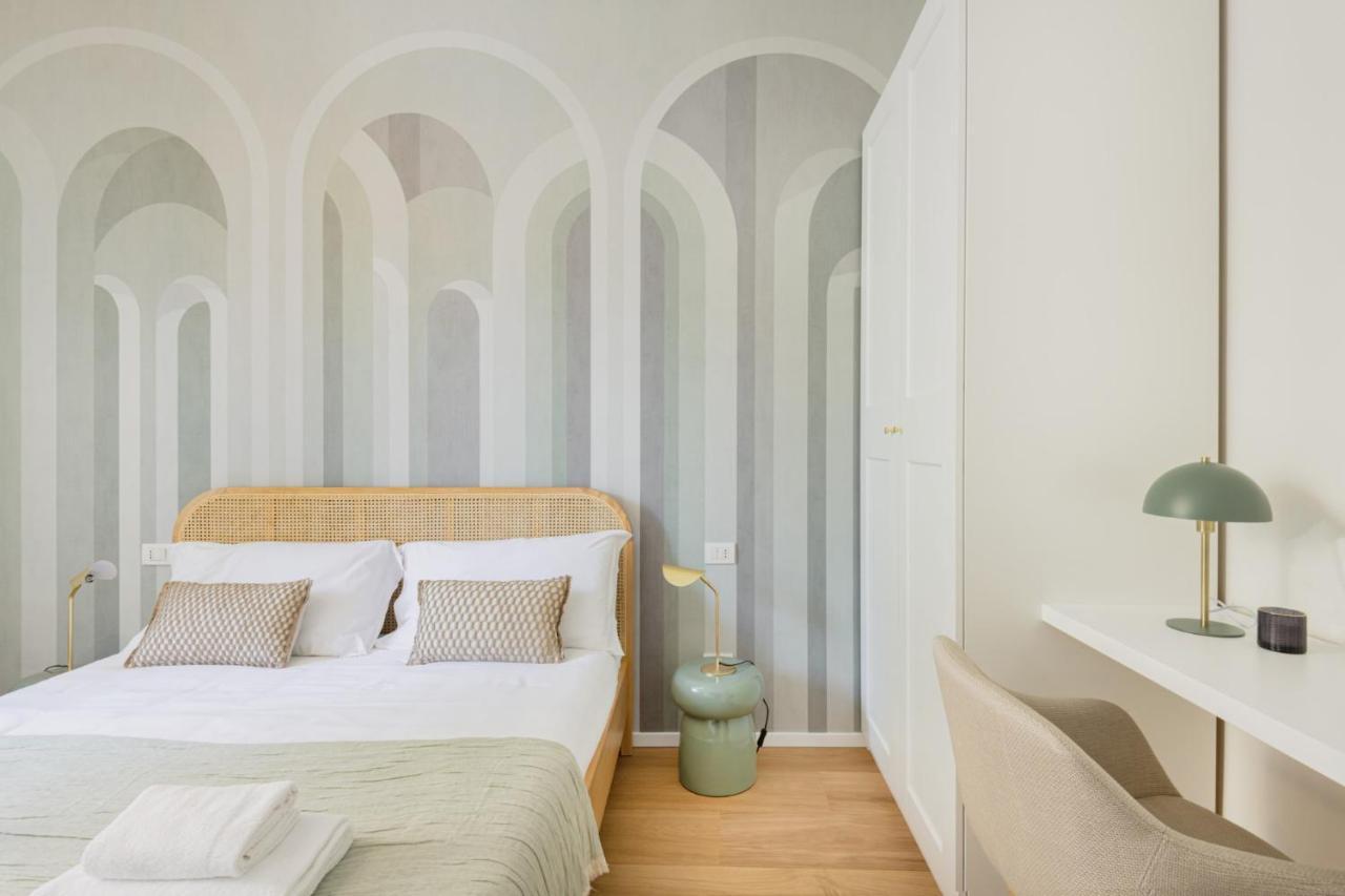 Easylife - Romantico Appartamento Sui Navigli Милан Экстерьер фото