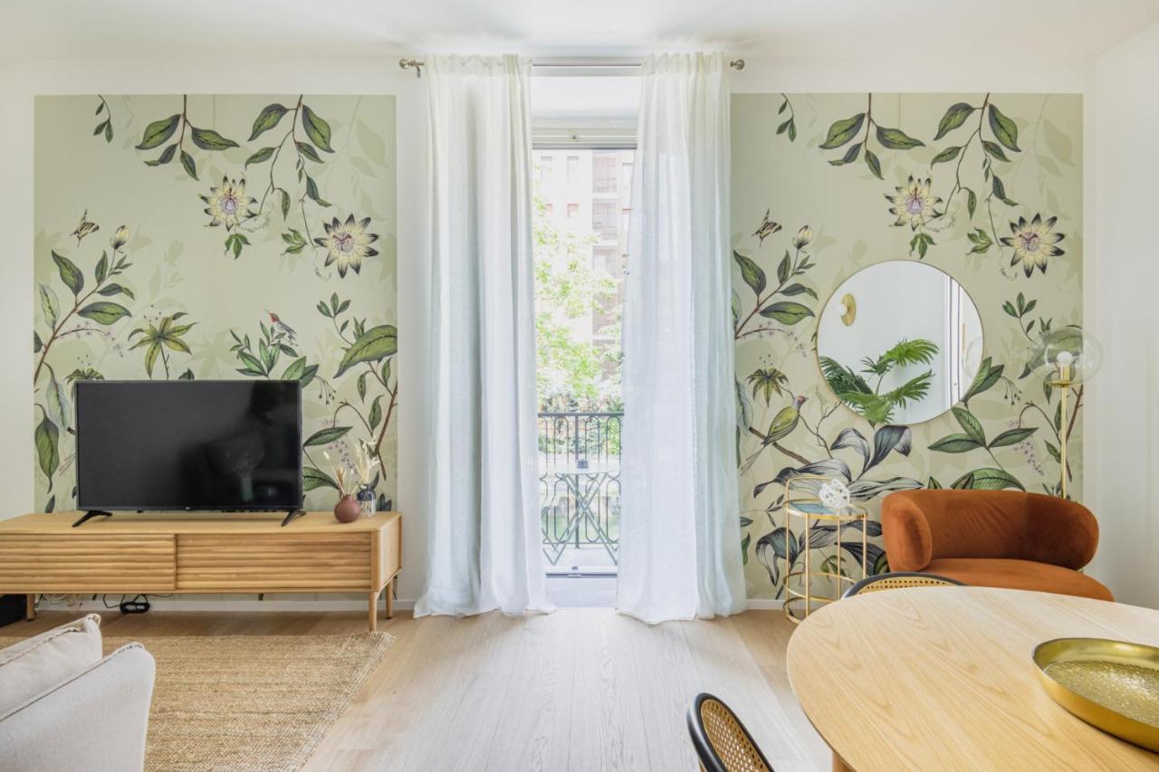 Easylife - Romantico Appartamento Sui Navigli Милан Экстерьер фото