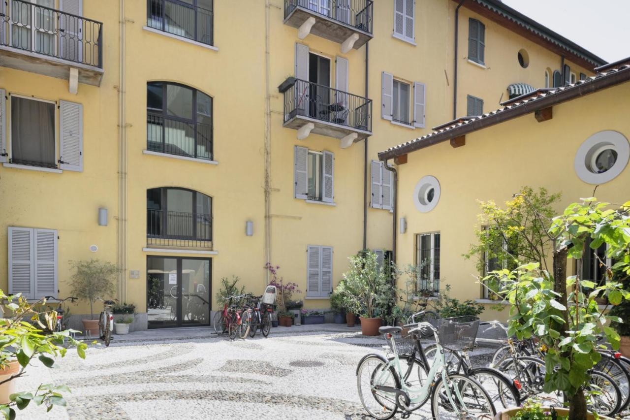 Easylife - Romantico Appartamento Sui Navigli Милан Экстерьер фото
